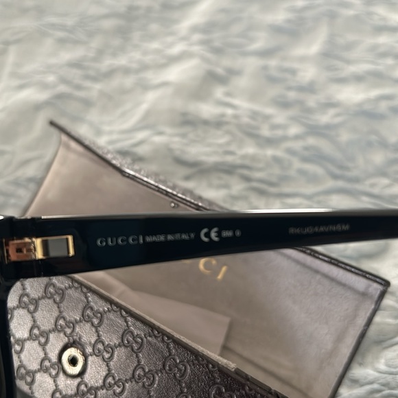 Gucci glasses ready for rx - Picture 3 of 6